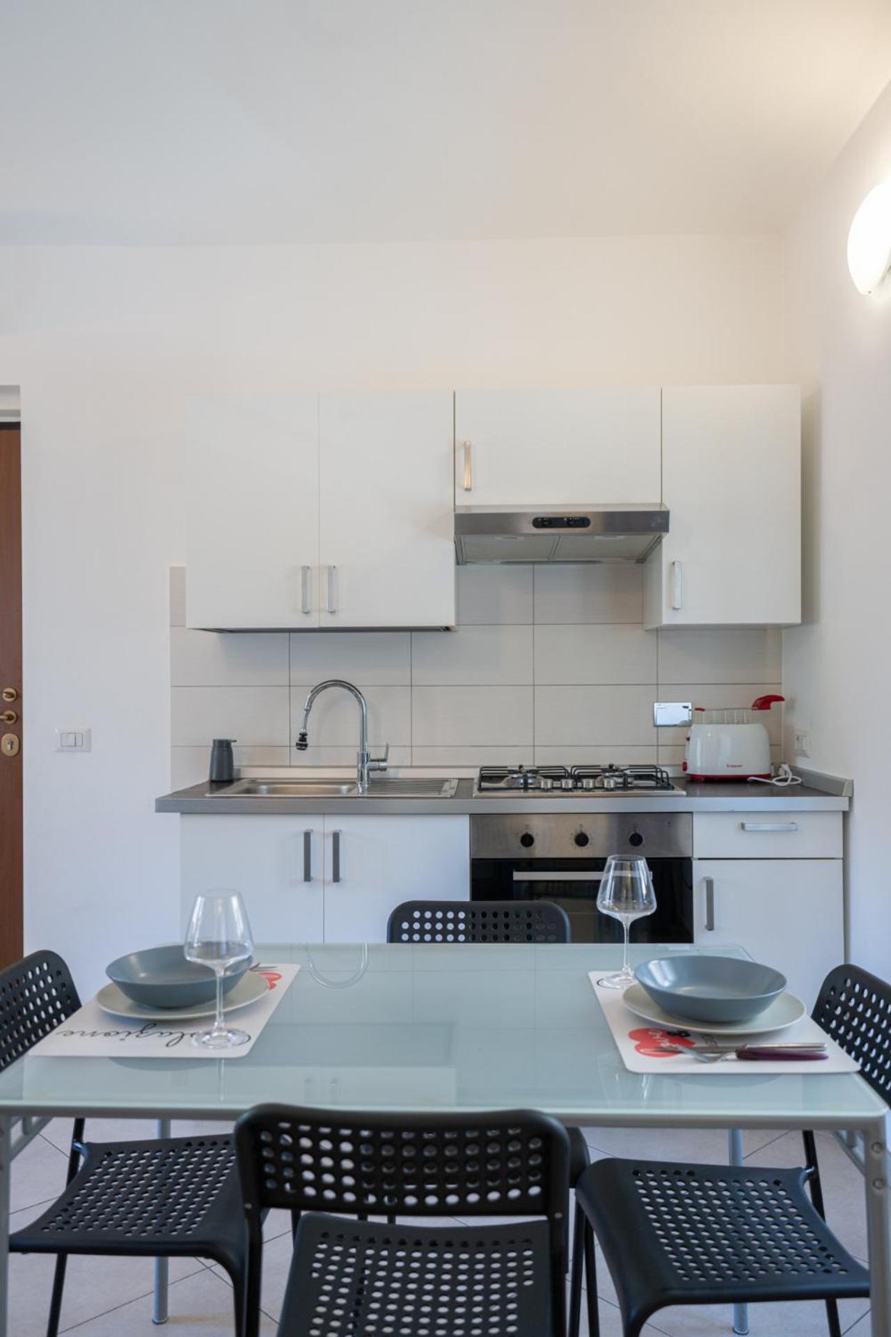Appartement Aurora Retreat, La Tua Base Per Esplorare *